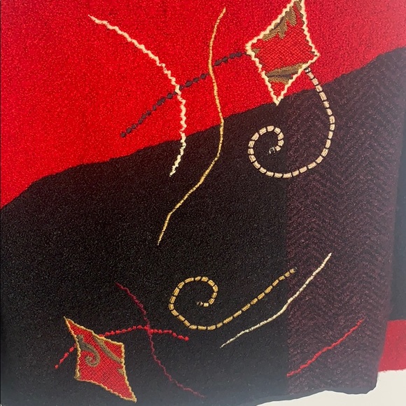 Vintage Allure Jacket - Picture 3 of 6